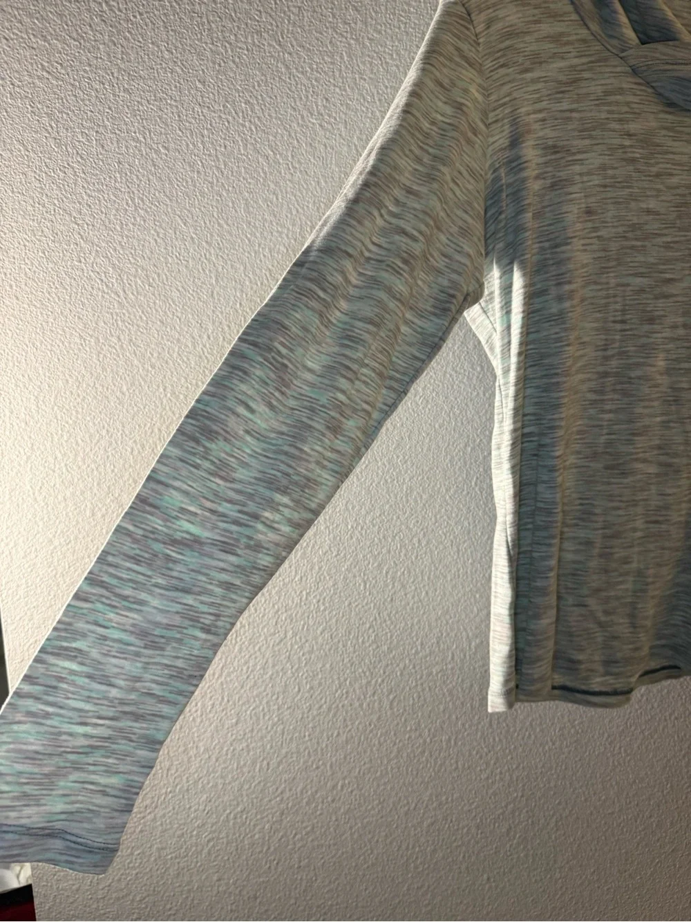 Columbia Light Blue Heather Long-Sleeve Crisscross Hooded Tee